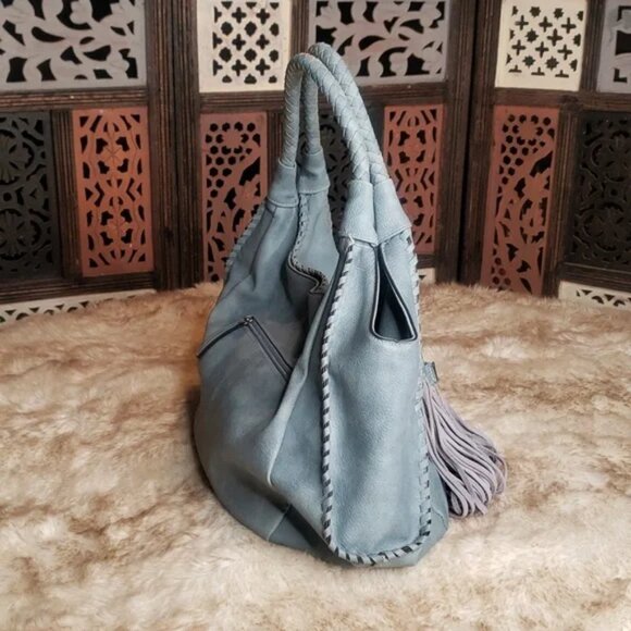 Sondra Roberts Squared Hobo Style Purse - Picture 7 of 9